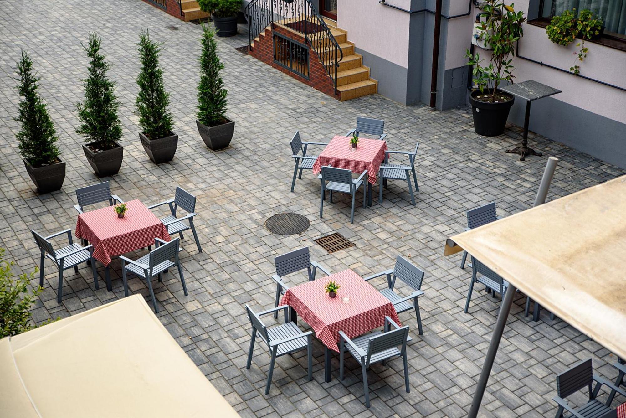 Hotel Stefani Sibiu Exterior foto